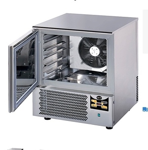 Шкаф шоковой заморозки Apach SH05. Холодильный агрегат	встроенный Температурный режим охлаждения	от 70 до 3 °С Цикл охла