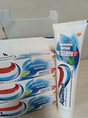 Зубная паста Aquafresh 