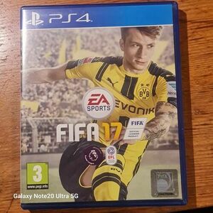 Видеоигра FIFA 17 PS4