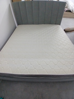 Кровать и матрац