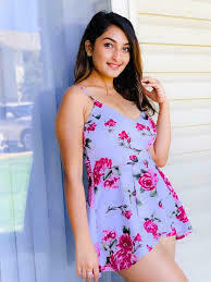 Call Girls In AIIMS >> 9899914408 @ Delhi 24\7