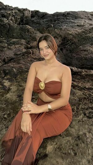 Karol Bagh Metro Call Girls - 9999485385, Delhi Escorts Service