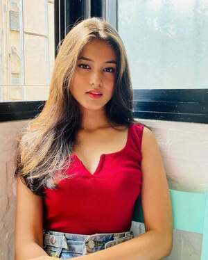 Call Girls In Delhi Kalkaji 8447389422 Female Escorts✔️