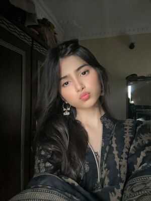 COD /→9911998069/→ Verified Call Girls In Dwarka Sector 18