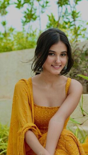 Call Girls In Seemapuri 9711014705 Escort Service