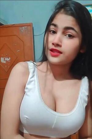 Call Girls In Rajouri Garden Delhi 9953525677 Cash Payment ✔✔