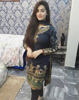  Call Girls Services In Noida sector 110 (💯 call 99 ❤️58 🌹62 💏66 🥰94)