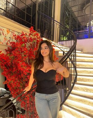  +91-9319099832  Call Girls in North Goa Candolim Beach