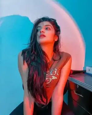 +91 7289909544   Girls from Mukherjee Nagar, Delhi Or WhatsApp
