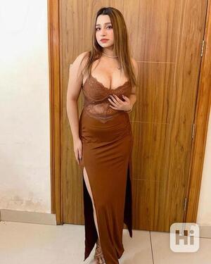 9319099832  Kalkaji Escorts Girls Independent Females with Full Services