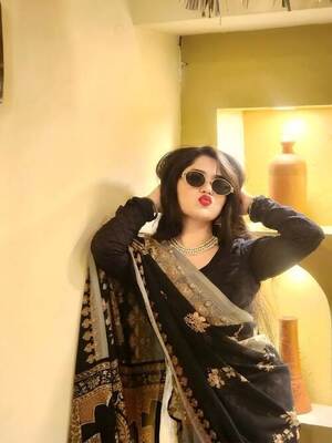 Call Girls In Mukherjee Nagar ✿ ⚡ 𝟗𝟕𝟏𝟏𝟖𝟎𝟎𝟎𝟖𝟏 ⚡ ✿ Escort Service