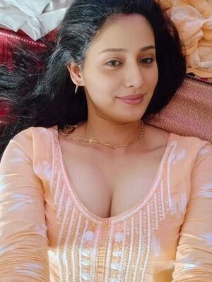 Dlf Phase 1 Escorts Service ↗️9958↓62↓6694↖️ Call Girls in Gurugram