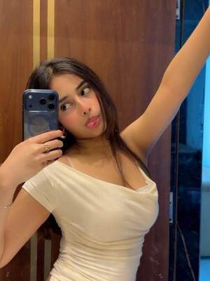 Call Girls In Chokhandi 9711800081 Escort Service