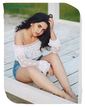Call Girls In (Chhatarpur) →70421\[04524" Delhi꧁Escort Services