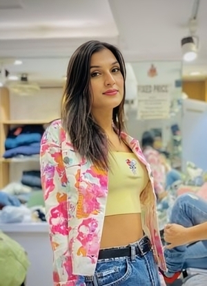 Safe & Secure Incall & Outcall 𝟵𝟵𝟵𝟬𝟲𝟰𝟲𝟲𝟯𝟴 ENJOY 100% Genuine Call Girls In Delhi Female Escort