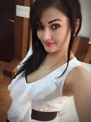 Call Girls in Ashok Vihar ➤{Delhi} ((➤9711147426