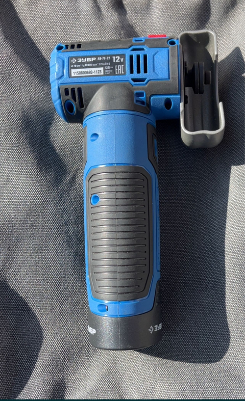 Продам Безщеточный УШМ « ЗУБР»