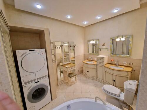 Продаем 2х комнатную квартиру г. Москва.