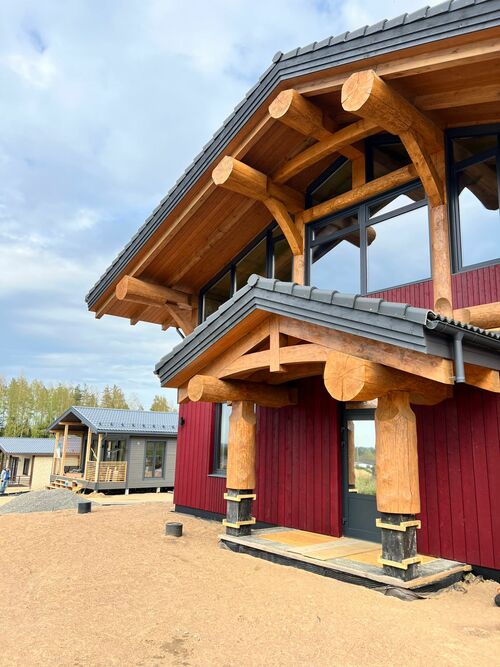 В срочной продаже новый, уникальный в своем роде дом.