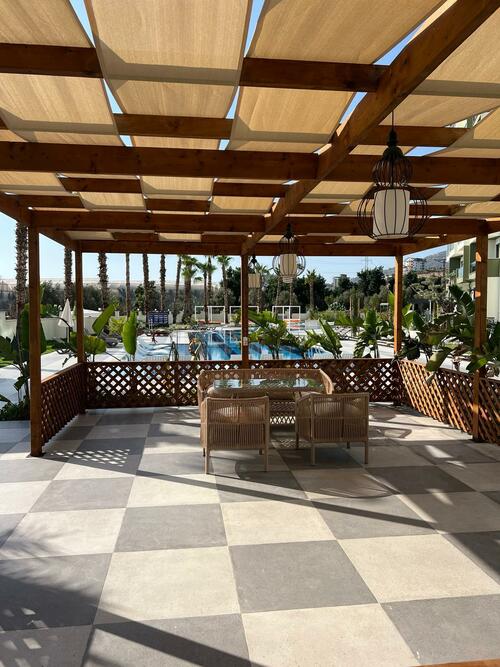 Алания, Турция: готовые к проживанию квартиры в ЖК с бассейном.