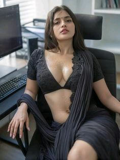 Call Girls In Shakurpur @ - 8447074457 Delhi Escort Service