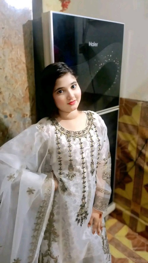 Call Girls in Hauz Rani ₰ ✡️9958626694✡️₰ खूबसूरत कॉल गर्ल्स 24/7 in Delhi)