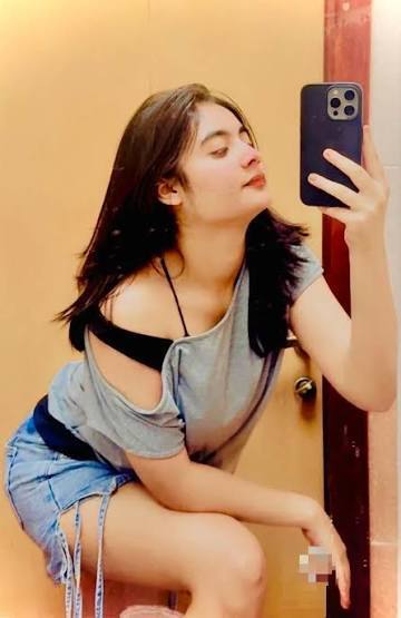 Call Girls In (Dwarka Mor) →70421\[04524" Delhi꧁Escort Services